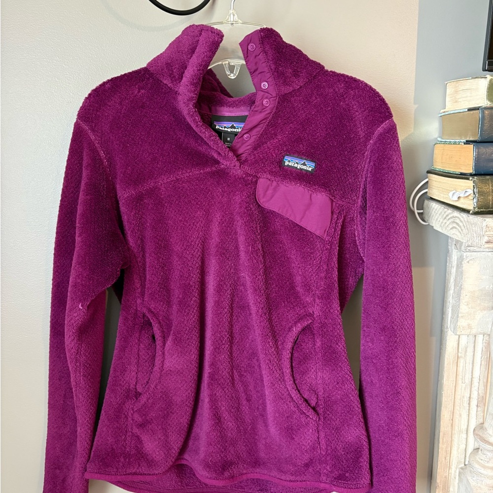 Patagonia Women's Snap-T Fleece Pullover - Berry Plum